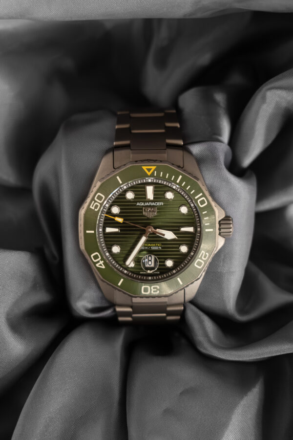 2023 Tag Heuer Aquaracer WBP208B Green Dial