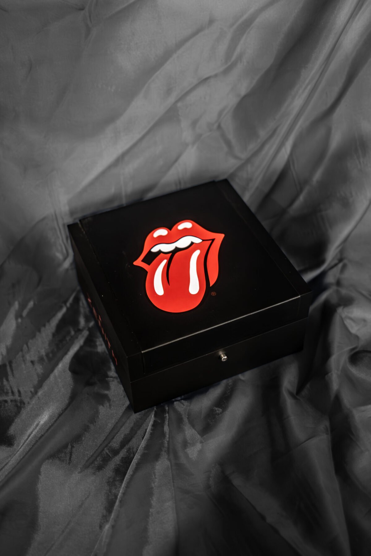 Zenith El Primero Chronomaster Rolling Stones Edition presentation box