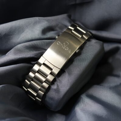 2015 Omega Seamaster 232.30.46.21.01.001 Black Dial