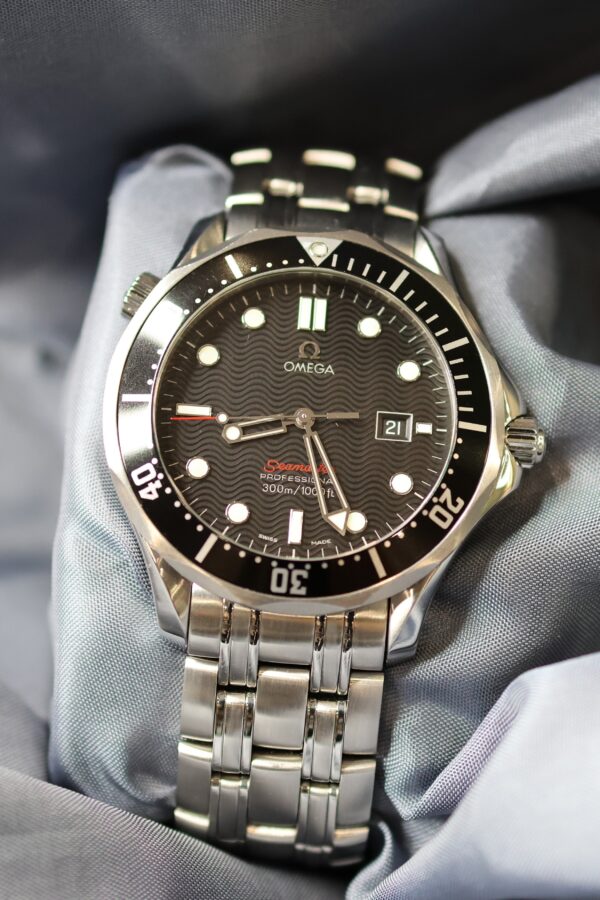 2010 Omega Seamaster 212.30.41.61.01.001 Black Dial