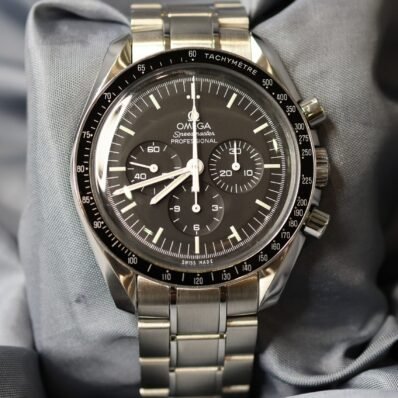 2020 Omega Speedmaster 310.30.42.50.01.001 Black Dial Hesalite