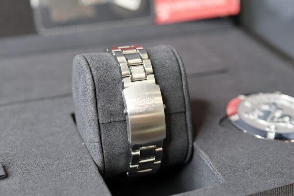 2020 Omega Speedmaster 310.30.42.50.01.001 Black Dial Hesalite