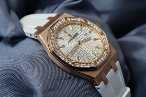 2017 Audemars Piguet Ladies Royal Oak Silver Dial