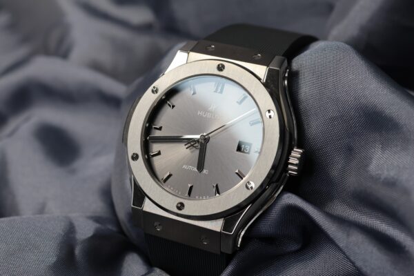 2025 Hublot Classic Fusion 542.NX.7071.RX Grey Sunray Dial