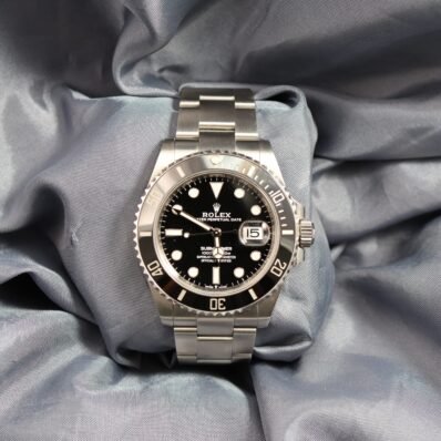 Rolex Submariner Date 41mm Black Ceramic – Ref. 126610LN (2021, Full Set)