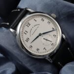 A. Lange and Söhne 1815 Ref. 206.025 case side profile showing slim gold case