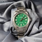 Rolex Oyster Perpetual 41mm 124300 green dial stainless steel watch front view
