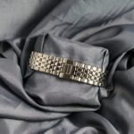 Angled view of the Tudor 1926 Ref. 91560 stainless steel bracelet clasp