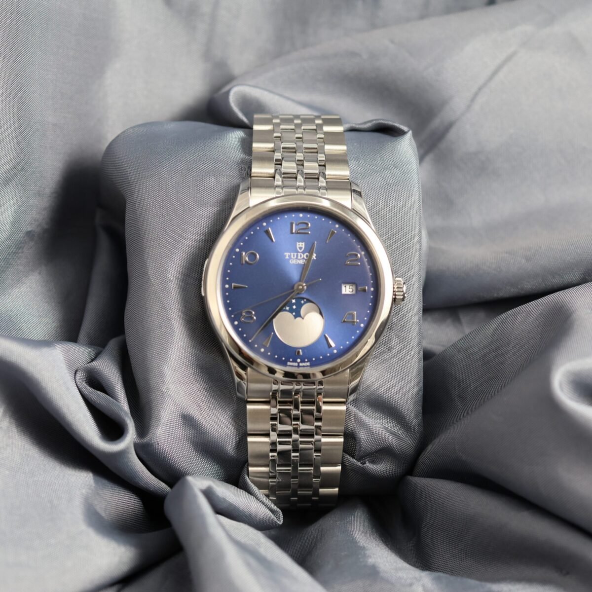 Tudor 1926 39mm Ref. 91560 lunar blue dial stainless steel watch front view