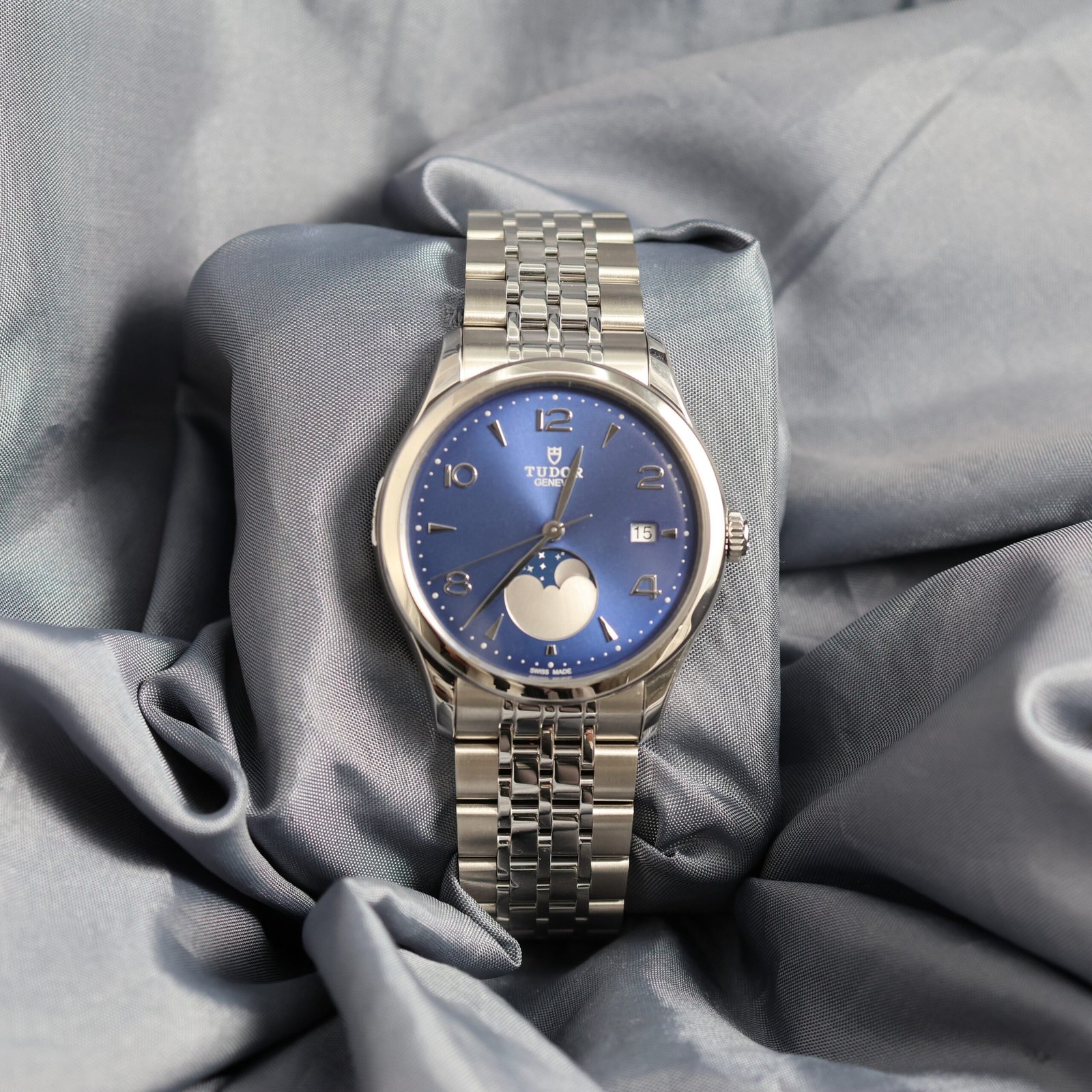 Tudor 1926 39mm Ref. 91560 lunar blue dial stainless steel watch front view