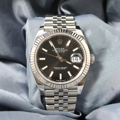 Rolex Datejust 41mm 126334 Black Dial with 18k White Gold Fluted Bezel (2022)