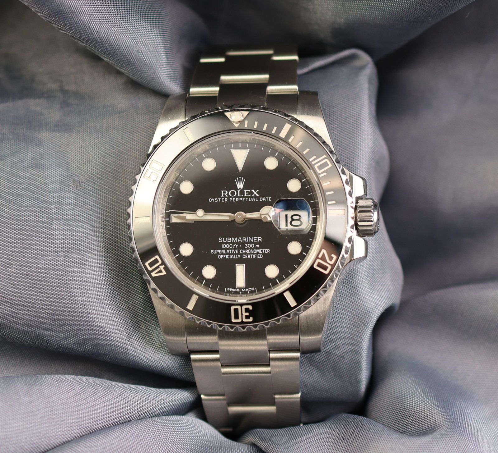 Rolex Submariner Date 40mm Black Dial – Ref. 116610LN