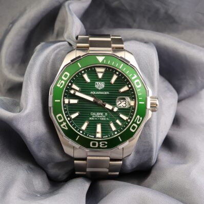TAG Heuer Aquaracer Professional 300 43mm Green Dial – Ref. WBP201B.BA0632 (2021)