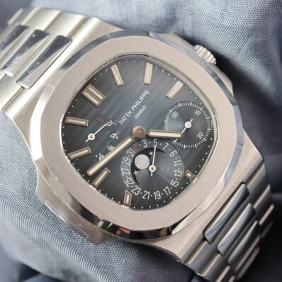 Patek Philippe Nautilus Stainless Steel 5712/1A (2013)