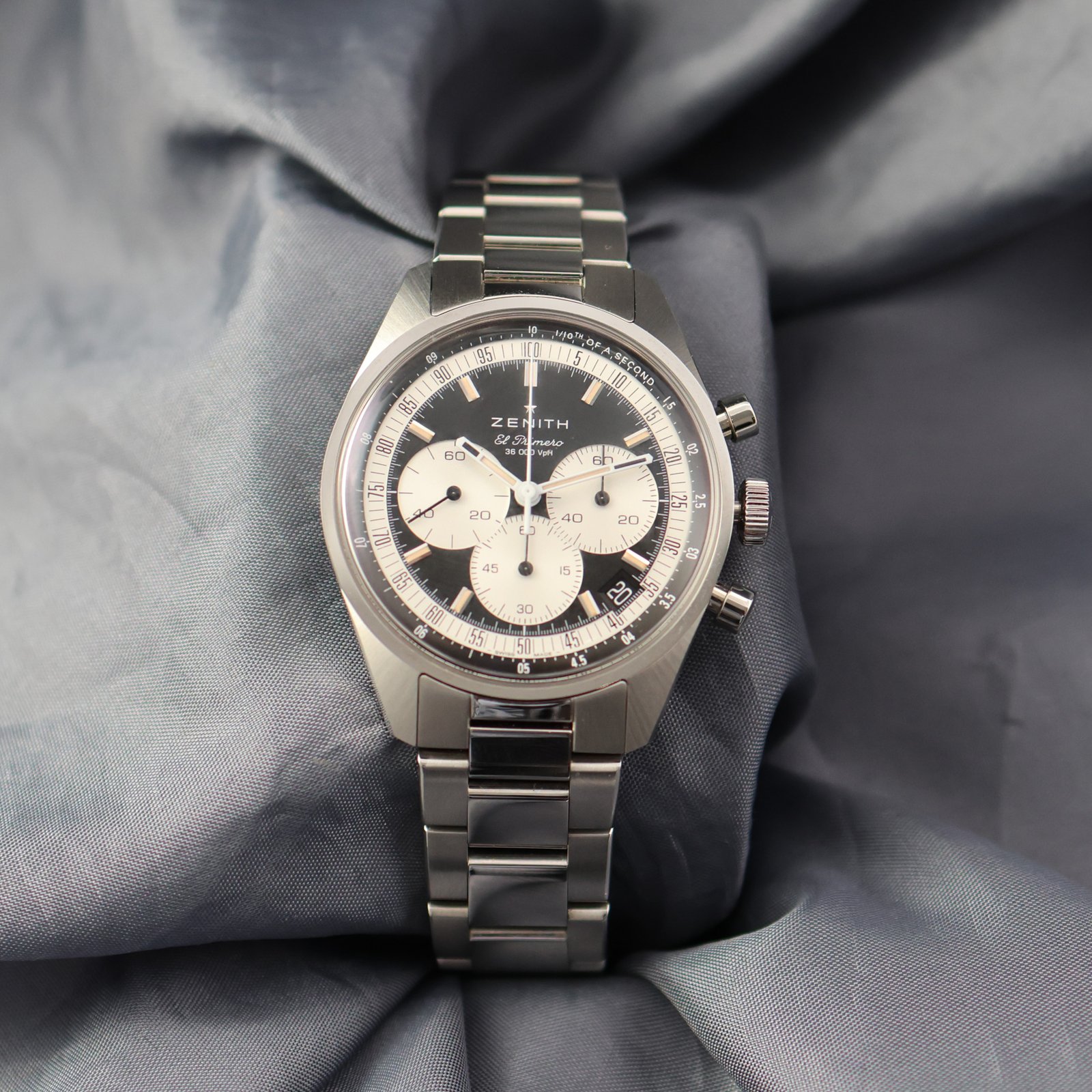 Zenith Chronomaster Original Black Reverse Panda Dial – Ref. 03.3200.3600/21.M3200 (2025)