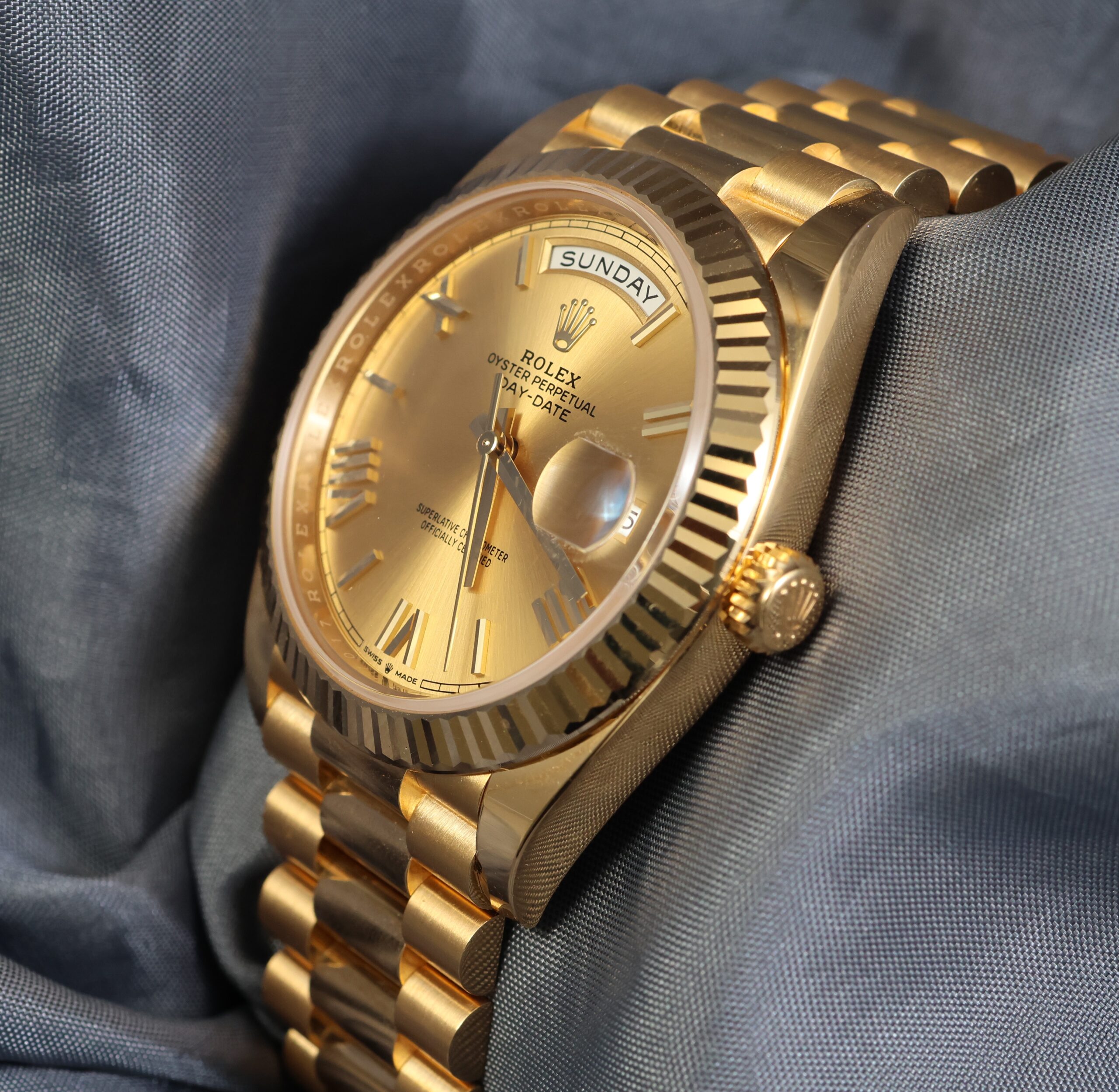 Rolex Day-Date 40mm 228238 18k Yellow Gold - Unworn Naked